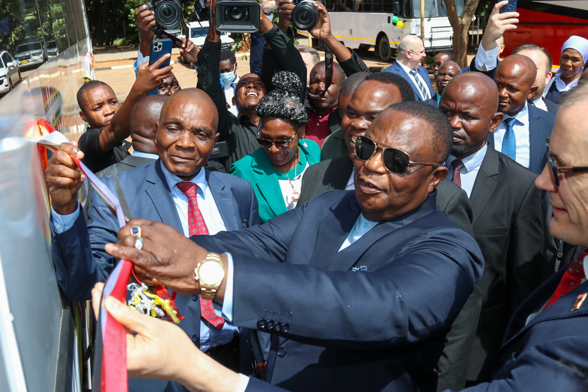 VP Chiwenga officially opened the Zimbabwe-Belarus business forum